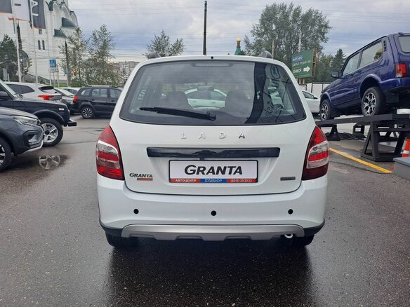 2026 Lada (ВАЗ) Granta Cross I Рестайлинг, белый, 1392900 рублей - вид 4