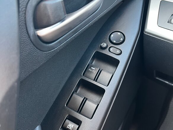 2012 Mazda 3 II (BL) Рестайлинг, коричневый, 1250000 рублей - вид 9
