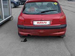 2002 Peugeot 206, красный, 100000 рублей, вид 4
