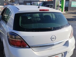 2012 Opel Astra H Рестайлинг, белый, 530000 рублей, вид 2