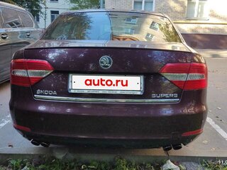 2013 Skoda Superb II, красный, 1100000 рублей, вид 3