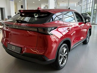 2026 Omoda C5 II, красный, 2349000 рублей, вид 4