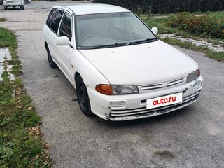 1999 Mitsubishi Libero I Рестайлинг, белый, 200000 рублей, вид 3