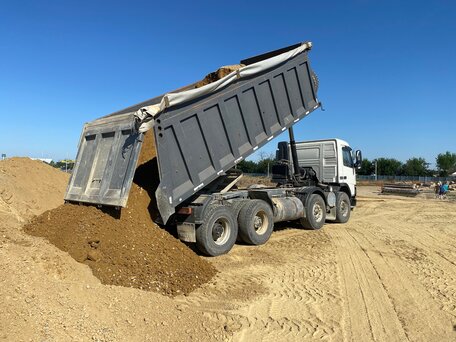 2000 Volvo FM, белый, 2500000 рублей, вид 2