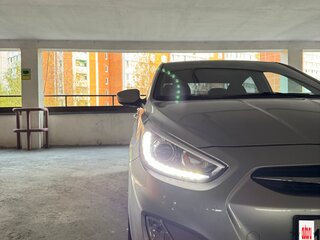 2013 Hyundai Solaris I, серебристый, 730000 рублей, вид 3