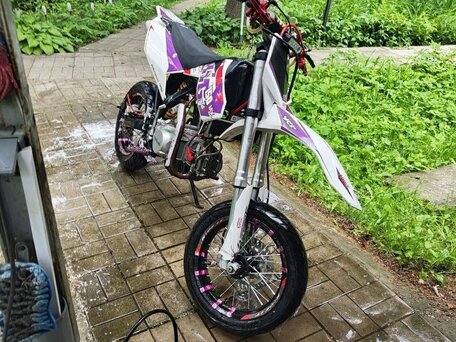 2021 YCF Bigy 150MX, фиолетовый, 135000 рублей, вид 3