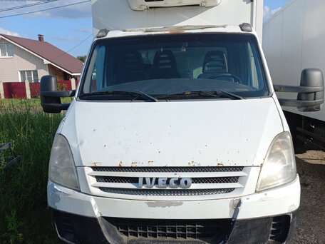 2009 Iveco Daily, белый, 899000 рублей, вид 2