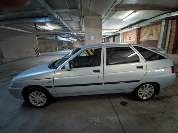 2005 Lada (ВАЗ) 2112, серебристый, 550000 рублей - вид 4