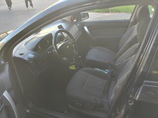2011 Chevrolet Aveo I Рестайлинг, чёрный, 400000 рублей, вид 2