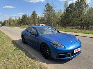 2018 Porsche Panamera 4 E-Hybrid II, синий, 7100000 рублей, вид 4
