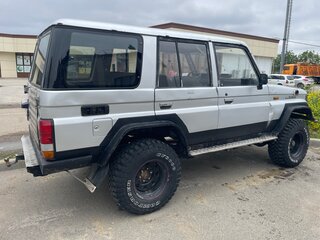 1993 Toyota Land Cruiser 70 Series, серебристый, 850000 рублей, вид 4