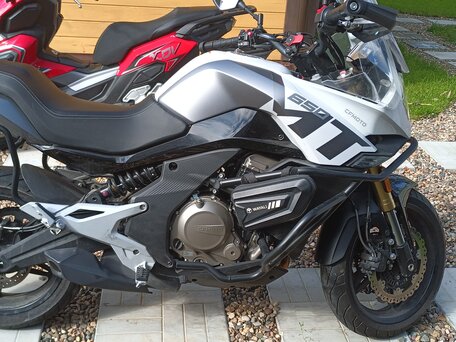 2022 CFMoto 650MT, белый, 500000 рублей, вид 3