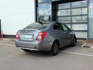 2013 Chevrolet Aveo II, серый, 399000 рублей, вид 5
