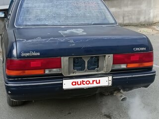 1993 Toyota Crown VIII (S130), синий, 250000 рублей, вид 3