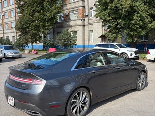 2018 Lincoln MKZ II Рестайлинг, серый, 2360000 рублей, вид 5