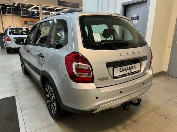 2026 Lada (ВАЗ) Granta Cross I Рестайлинг, серебристый, 1255000 рублей - вид 5