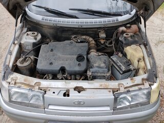 2002 Lada (ВАЗ) 2112, серебристый, 130000 рублей, вид 5