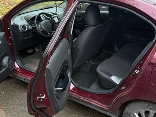 2019 Mitsubishi Mirage VI Рестайлинг, красный, 1250000 рублей, вид 5