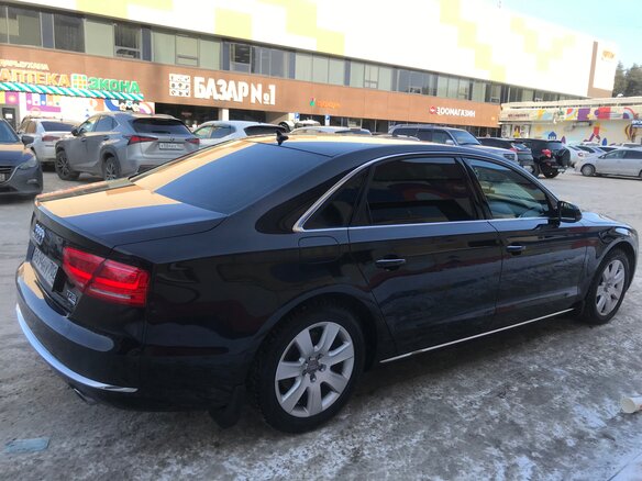 2012 Audi A8 Long III (D4), чёрный, 2000000 рублей - вид 2