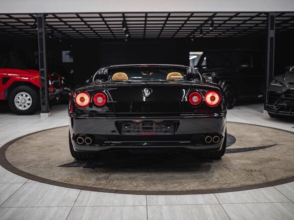 2005 Ferrari 575M Superamerica, чёрный - вид 9