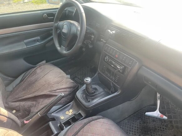 1998 Audi A4 I (B5), серебристый, 220000 рублей - вид 4