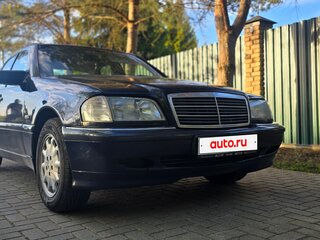 1997 Mercedes-Benz C-Класс 240 I (W202) Рестайлинг, синий, 1700000 рублей, вид 5