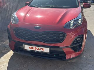 2021 Kia Sportage IV Рестайлинг, красный, 2650000 рублей, вид 1