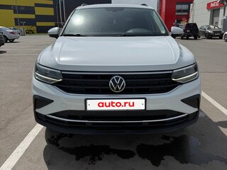 2021 Volkswagen Tiguan II Рестайлинг, белый, 2000000 рублей, вид 2