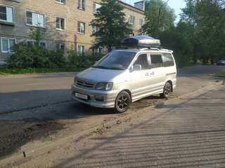 1999 Daihatsu Delta Wagon III, серый, 580000 рублей, вид 1