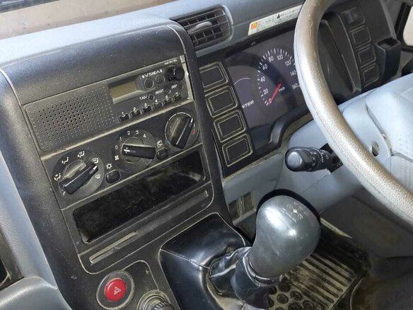 2008 Fuso (Mitsubishi) Canter, белый, 1900000 рублей - вид 7