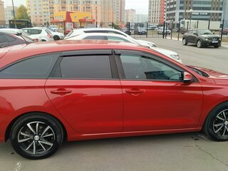 2018 Hyundai i30 III, красный, 1450000 рублей, вид 4