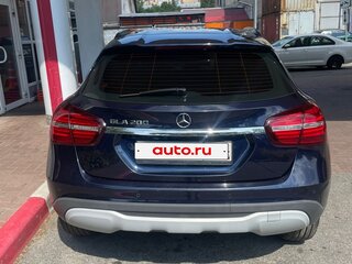 2018 Mercedes-Benz GLA 200 I (X156) Рестайлинг, синий, 1850000 рублей, вид 2