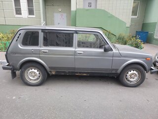 2011 Lada (ВАЗ) 2131 (4x4) I, серый, 300000 рублей, вид 3