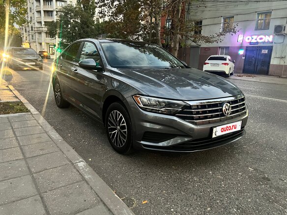 2020 Volkswagen Jetta 6-speed VII, серый, 1980000 рублей - вид 2