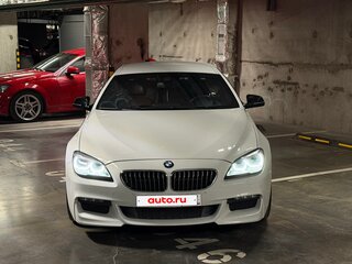 2015 BMW 6 серии Gran Coupe 640i xDrive III (F06/F13/F12) Рестайлинг, белый, 3200000 рублей, вид 4