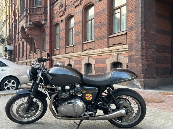 2009 Triumph Thruxton, серый, 1000000 рублей - вид 5