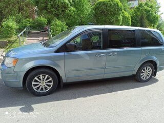 2007 Chrysler Town & Country V, голубой, 1100000 рублей, вид 3