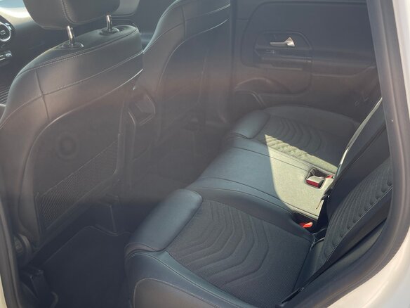 2019 Mercedes-Benz B-Класс 180 d III (W247), белый, 2400000 рублей - вид 13
