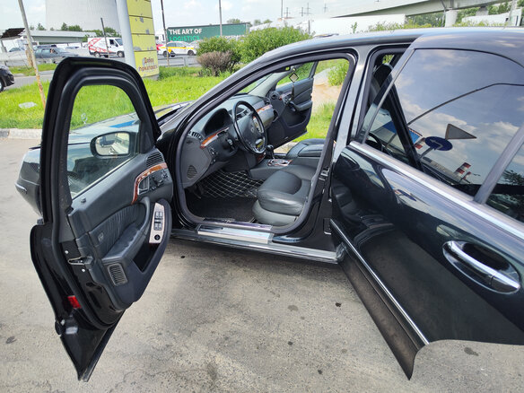 2004 Mercedes-Benz S-Класс 350 Long IV (W220) Рестайлинг, чёрный, 1200000 рублей - вид 10