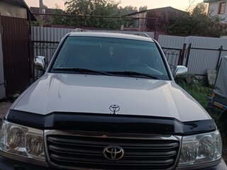 2003 Toyota Land Cruiser 105 100 Series Рестайлинг 1, серый, 2660000 рублей, вид 1