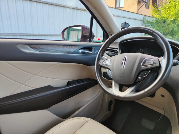 2019 Lincoln MKC I Рестайлинг, красный, 2300000 рублей - вид 10