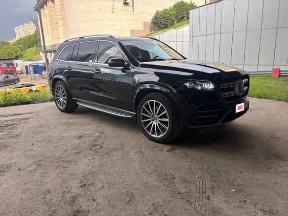 2022 Mercedes-Benz GLS 400 d II (X167), чёрный, 8500000 рублей - вид 3
