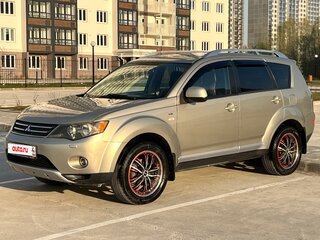 2008 Mitsubishi Outlander II, бежевый, 1200000 рублей, вид 1