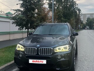 2014 BMW X5 M50d III (F15), синий, 2800000 рублей, вид 4