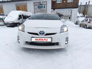 2009 Toyota Prius III (XW30), белый, 1050000 рублей, вид 2