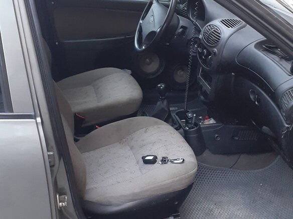 2010 Lada (ВАЗ) Kalina I, серый, 150000 рублей - вид 4
