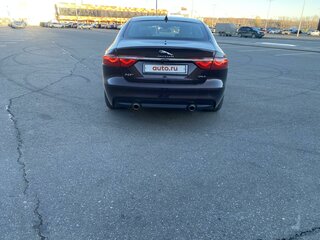 2017 Jaguar XF II, красный, 1830000 рублей, вид 4