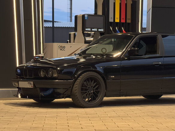 1992 BMW 5 серии 525i III (E34), чёрный, 1700000 рублей - вид 7