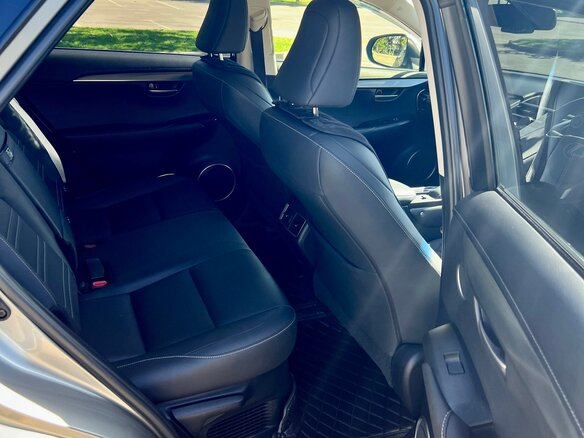 2017 Lexus NX 200t I, серый, 3400000 рублей - вид 7