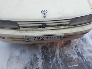 1988 Toyota Corolla VI (E90), белый, 110000 рублей, вид 3